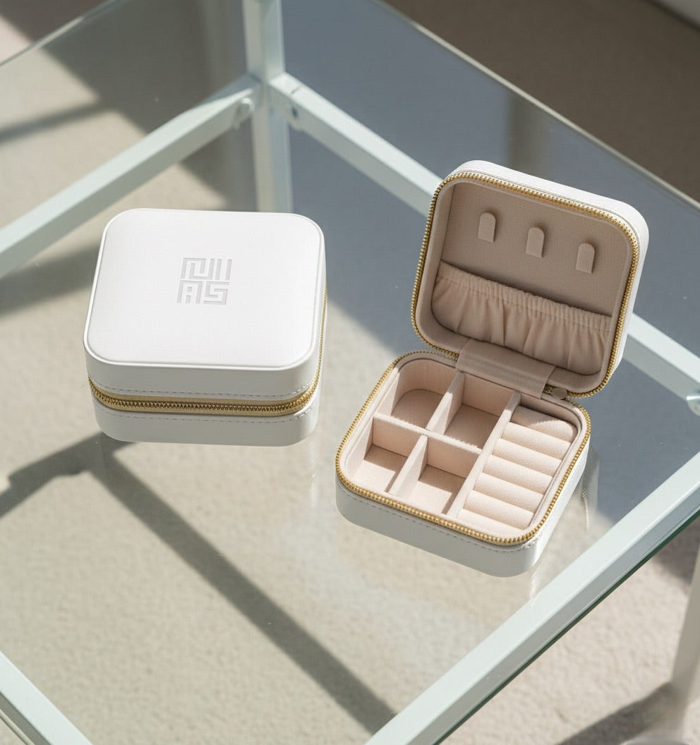 Nia’s Jewelry Box White