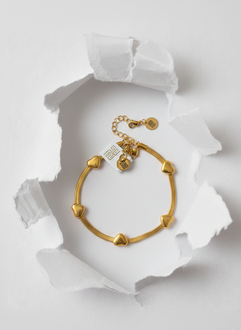 Snake heart bracelet