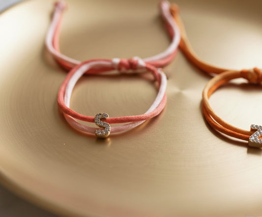 Pulsera de hilo satin 2 tonos con inicial